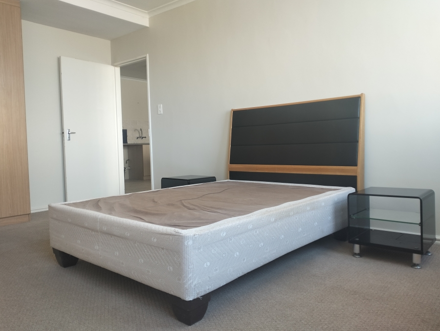 1 Bedroom Property for Sale in Wynberg Western Cape